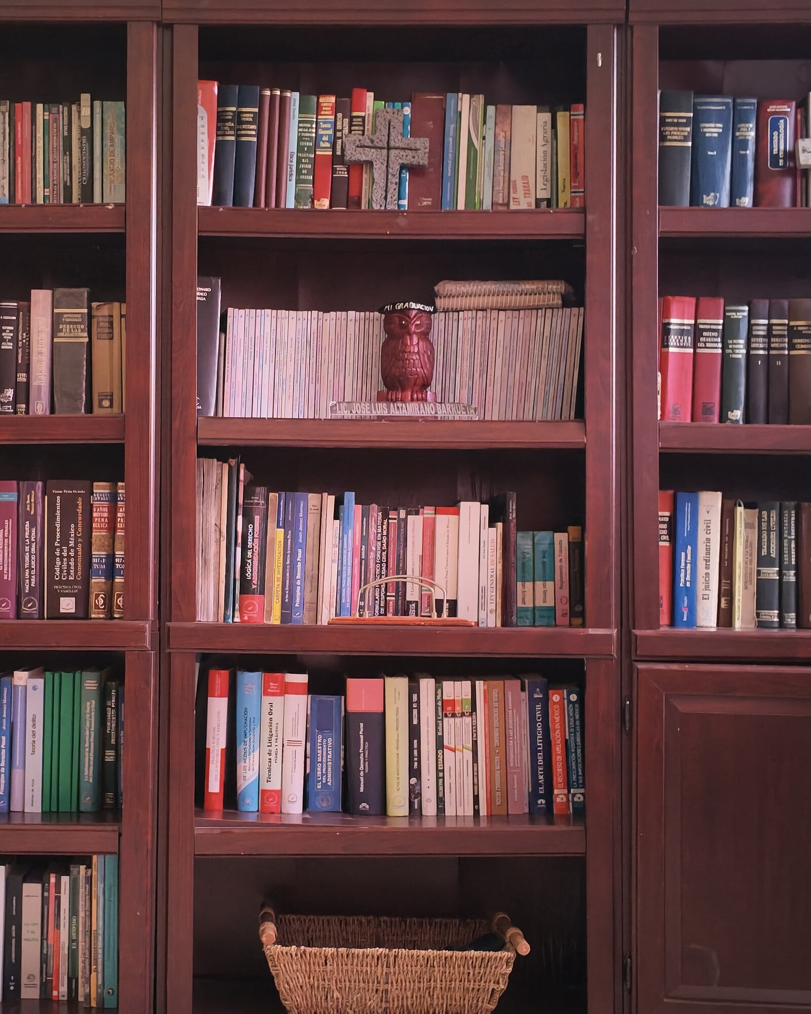 Biblioteca jurídica de Corporativo Altamirano
